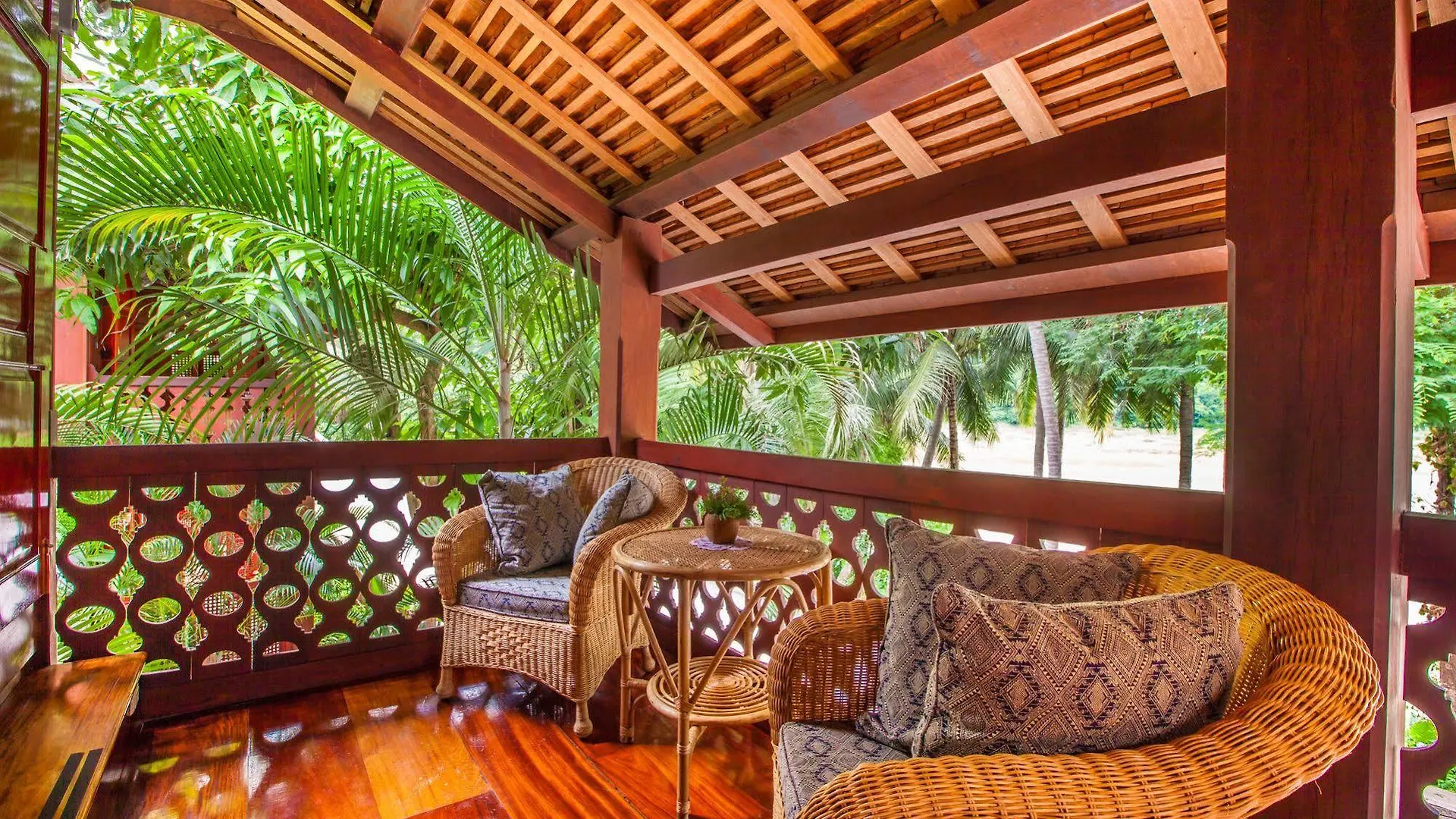Mekong Riverview Hotel Luang Prabang
