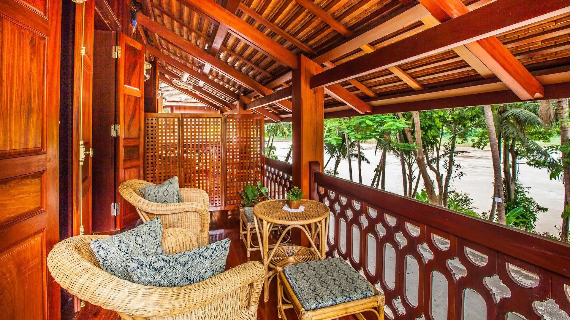 Mekong Riverview Hotel Luang Prabang