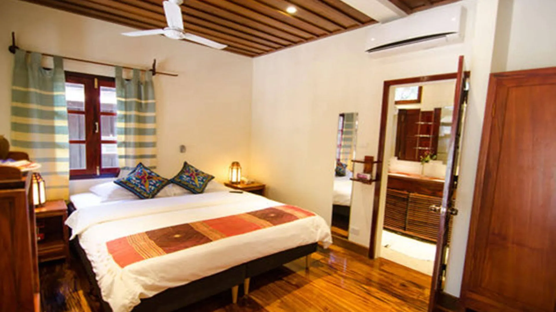 ****  Mekong Riverview Hotel Luang Prabang Laos